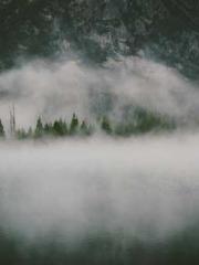 The Heavenly Physici