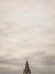 lt;Chasing the sea: 